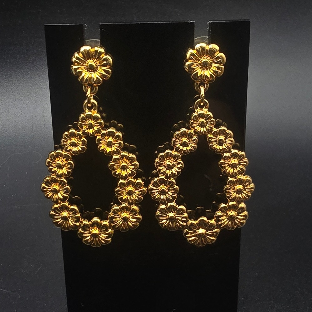 Avon 1991 Floral Loop Earrings Gold Tone Flowers Dangle Drop Pierced